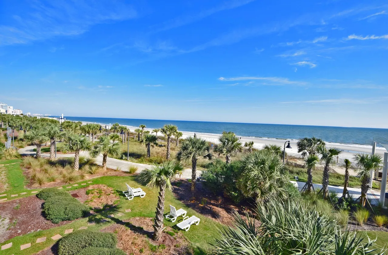 Holiday Sands North Pool