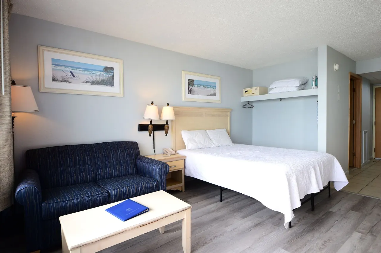 Holiday Sands North Room